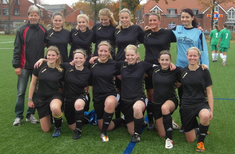 Fussball Damen 12-13